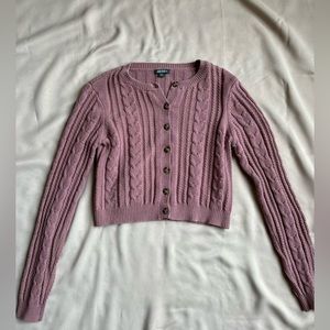 Pink cropped sweater S